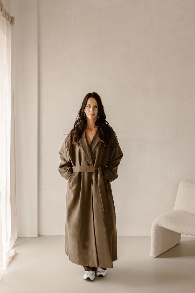 Jas Moon Taupe