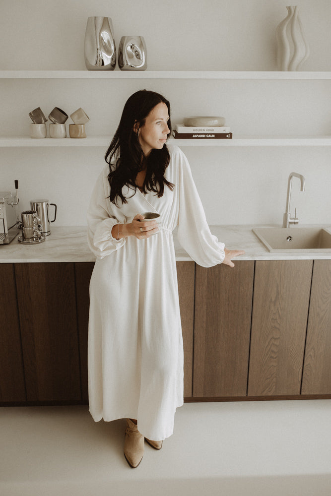 Robe Lola beige délai de livraison environ 2,5 semaines