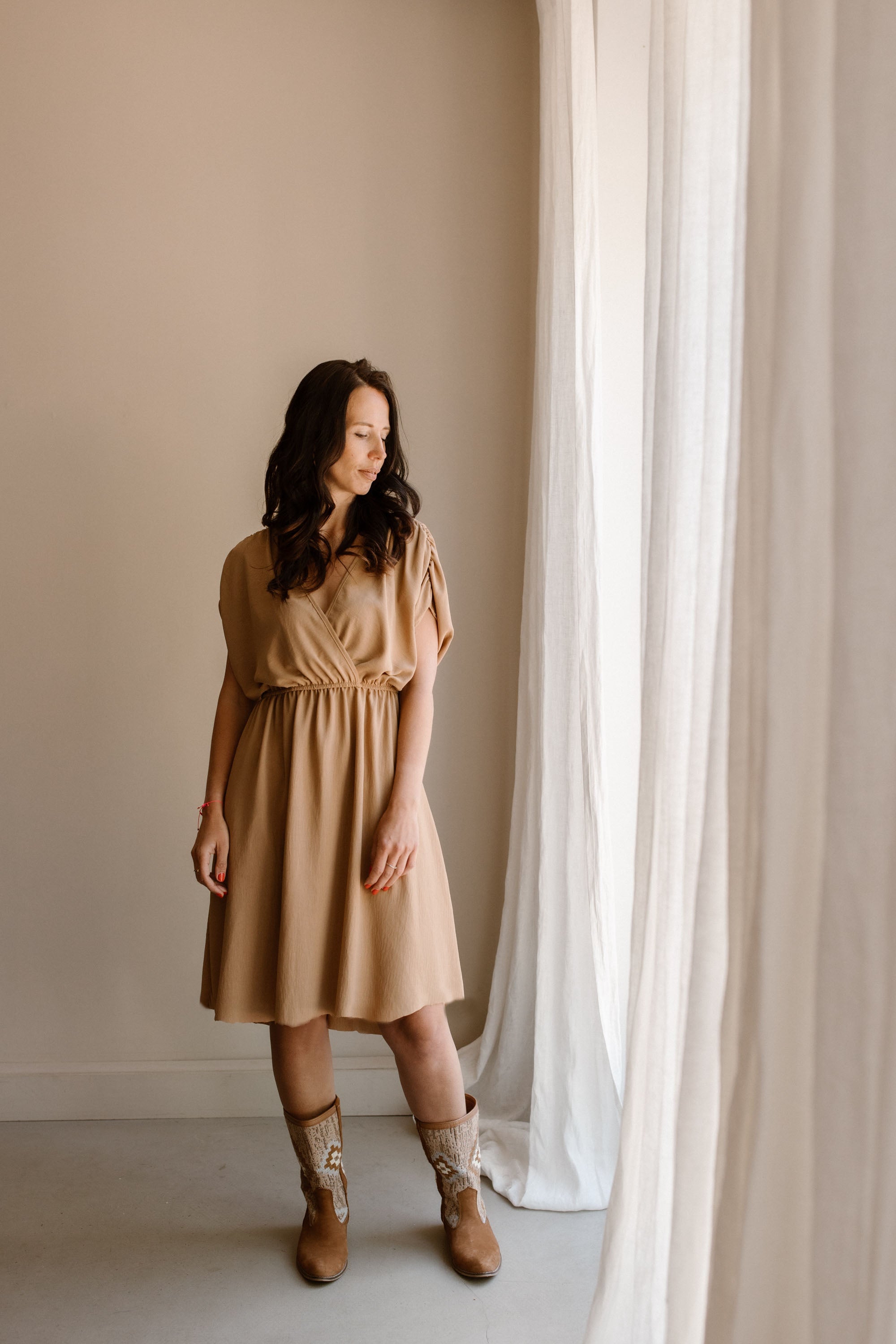 Dress Jip Camel Pre-Order Delivery Time 2/3 Weeks