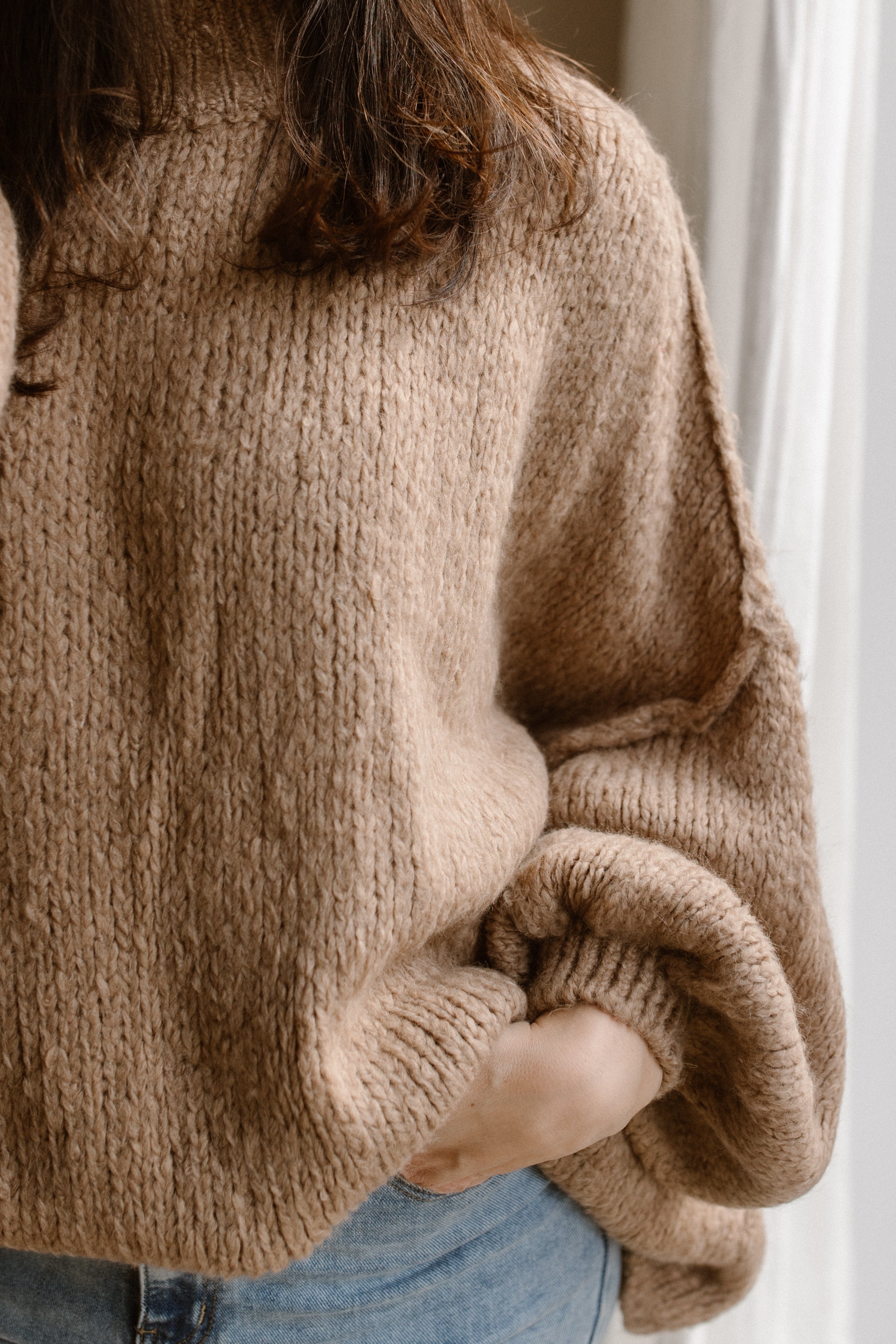 Sweater moon camel