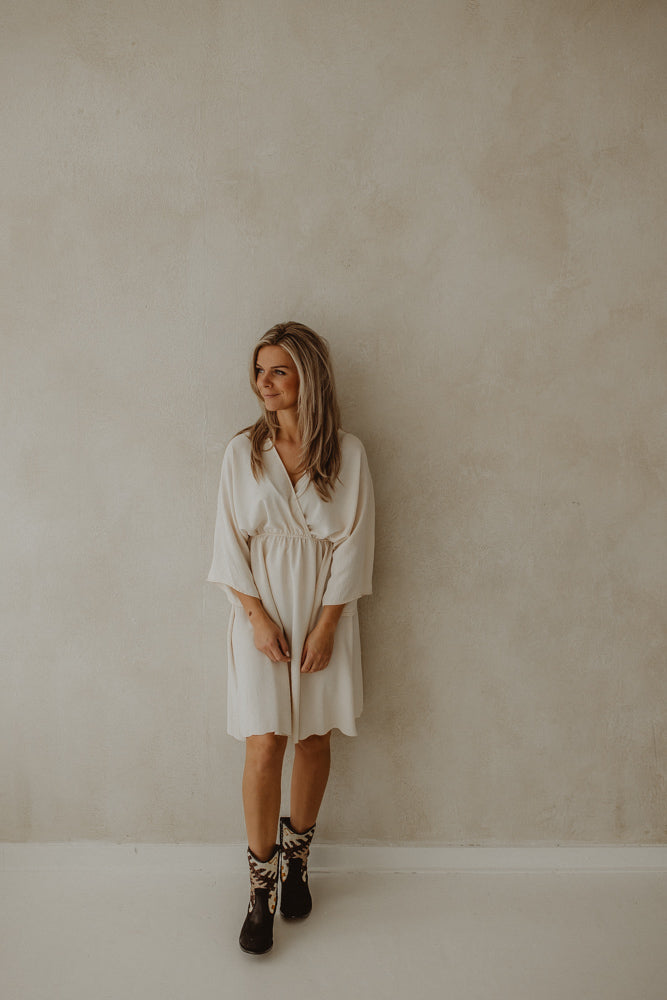 Dress Jip Off White Pre-Order Delivery time 2/3 weeks