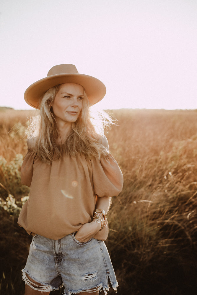 Top Bobby licht camel