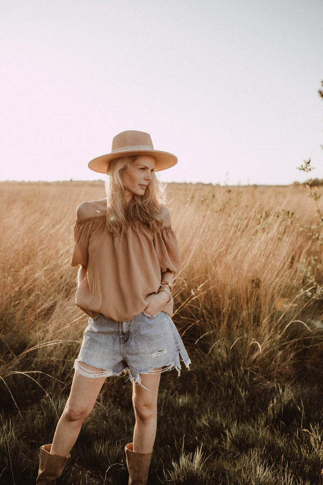 Top Bobby licht camel