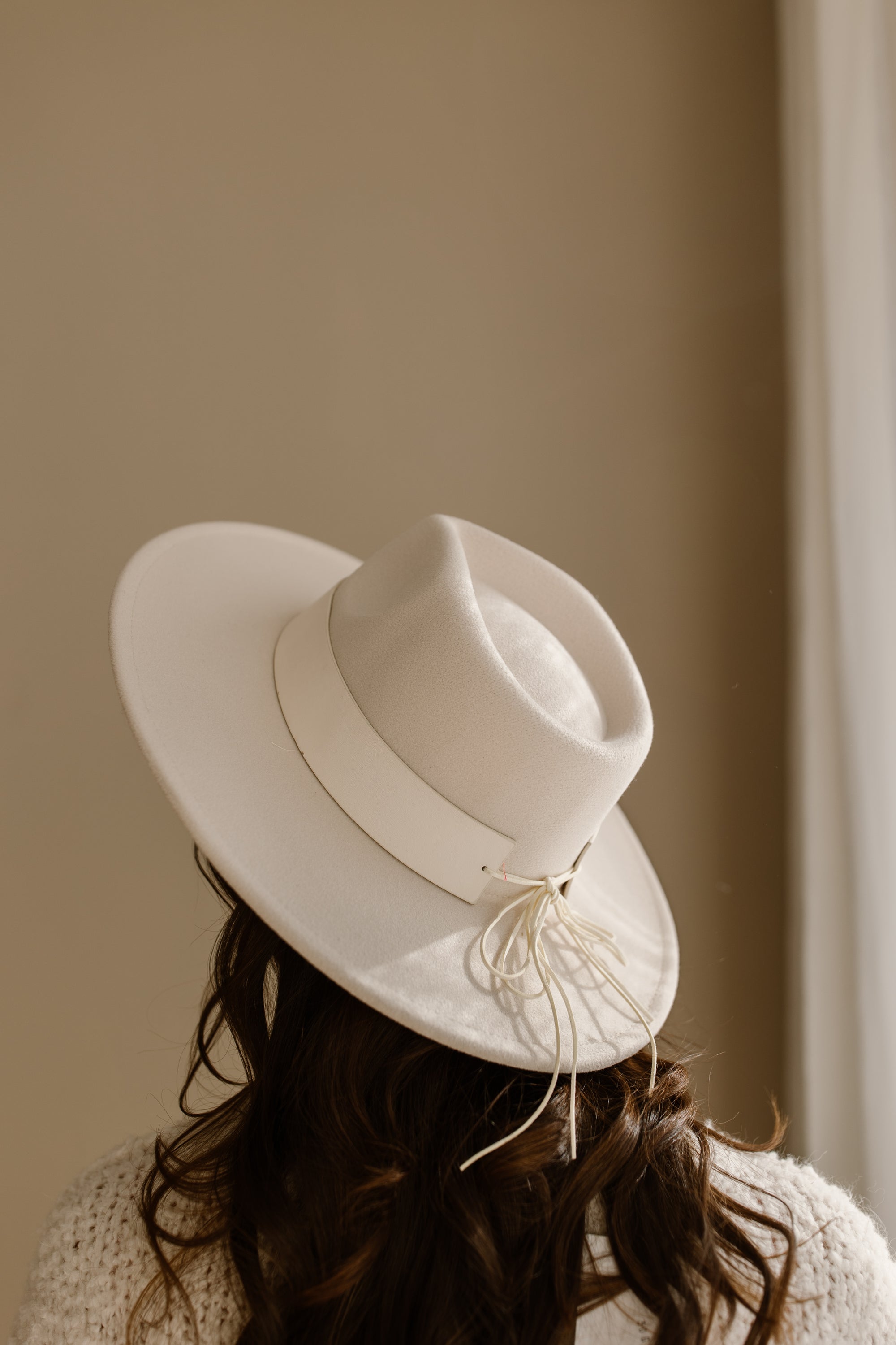 Hat Bo Creme
