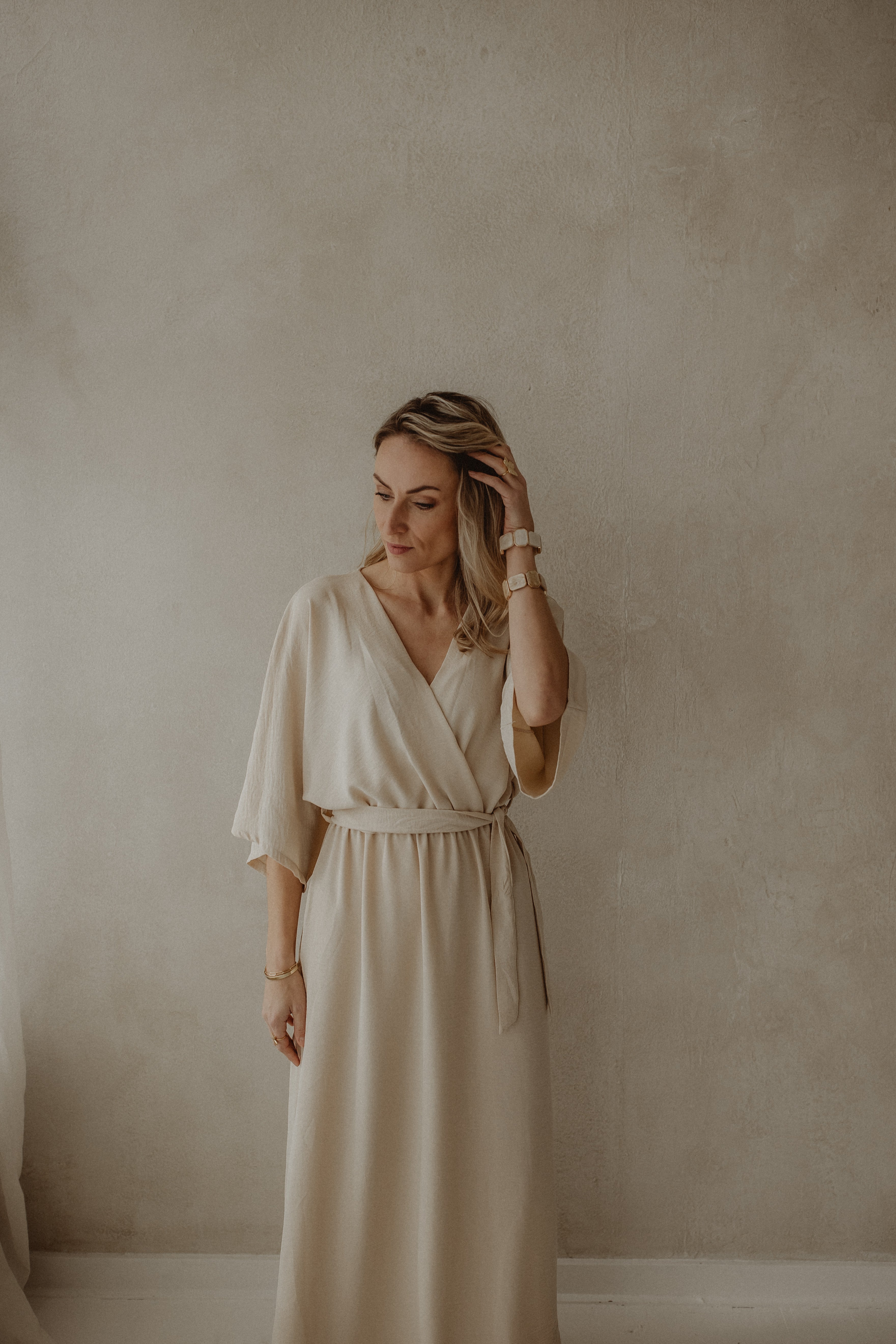 Dress Jet Beige