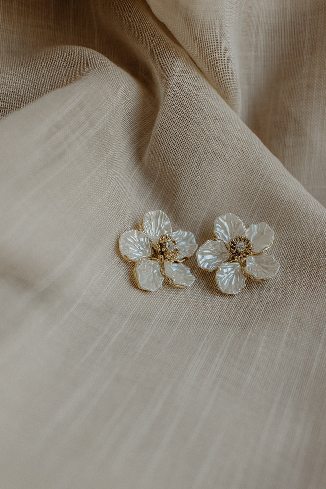 Earring Bride