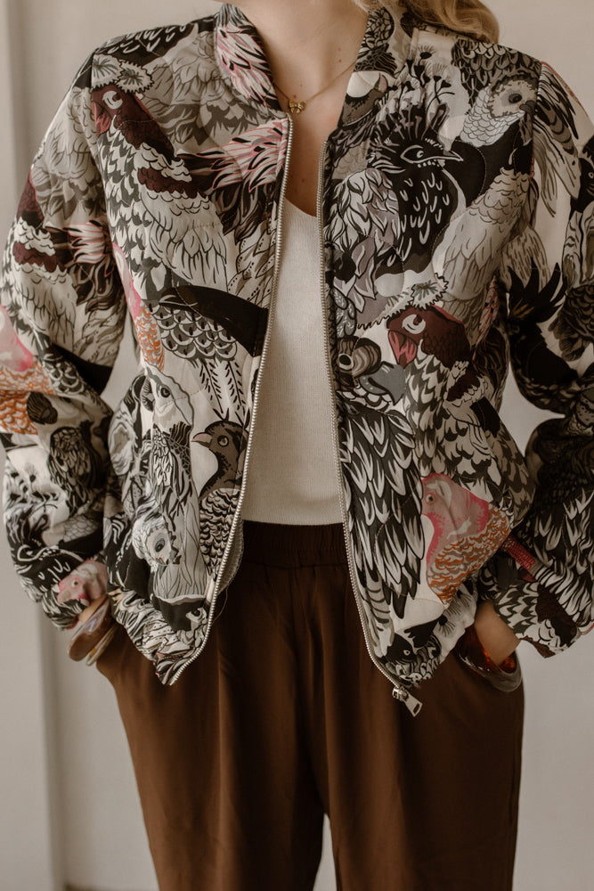 Jasje birds black