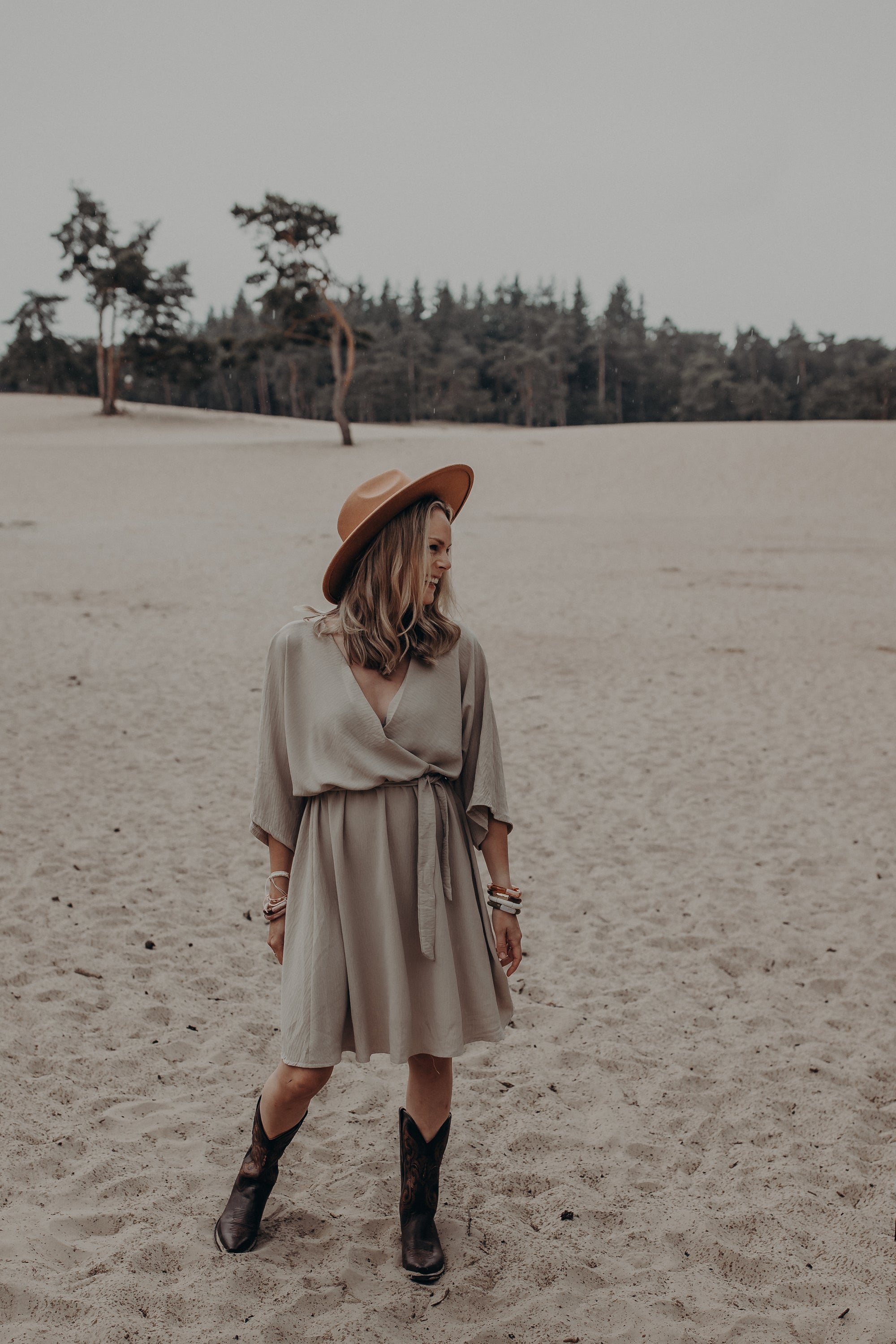 Kleid Noortje beige
