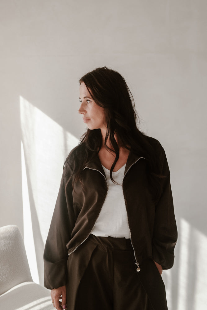 Veste modèle Noor marron