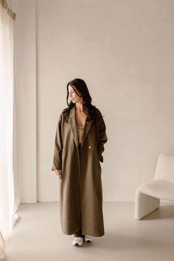 Jas Moon Taupe