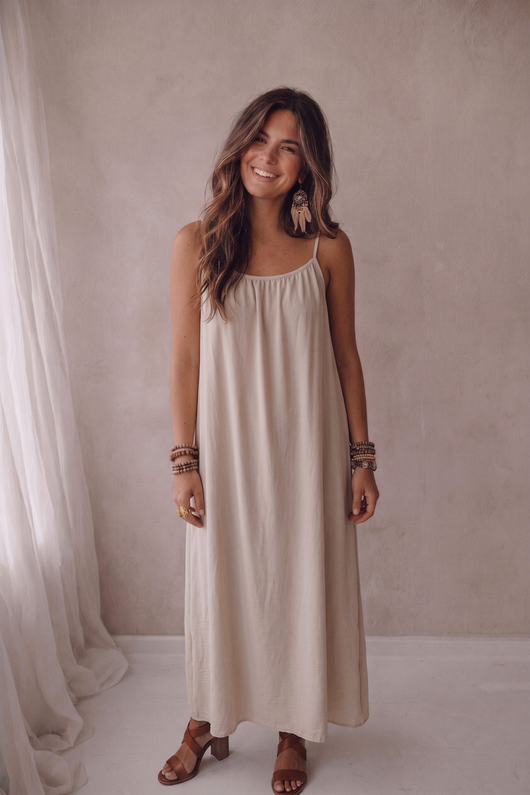 Kleid Julia Beige