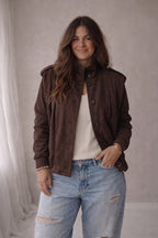 Jasje Loïs - Brown