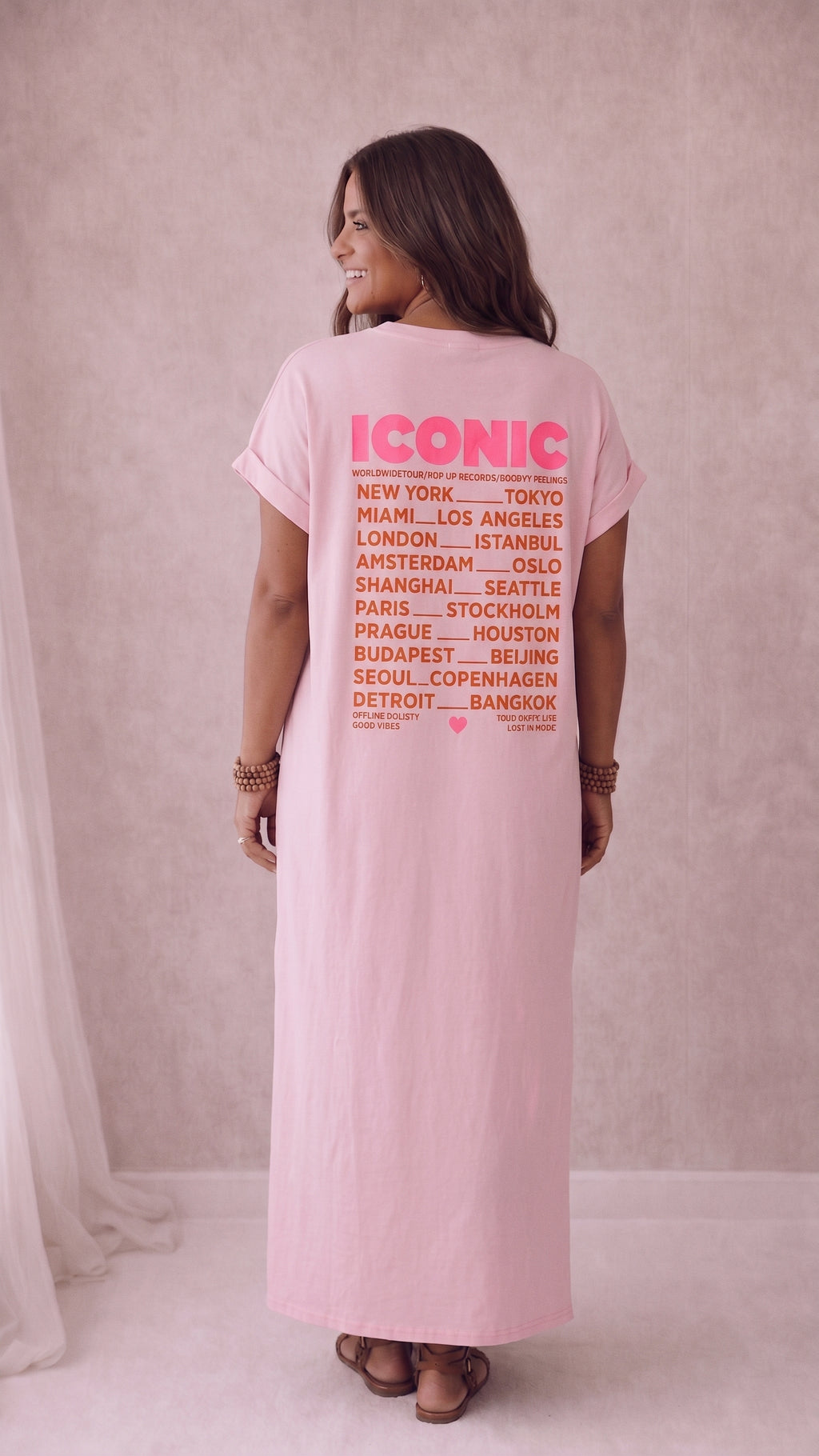 Kleid Modell Iconic zartrosa