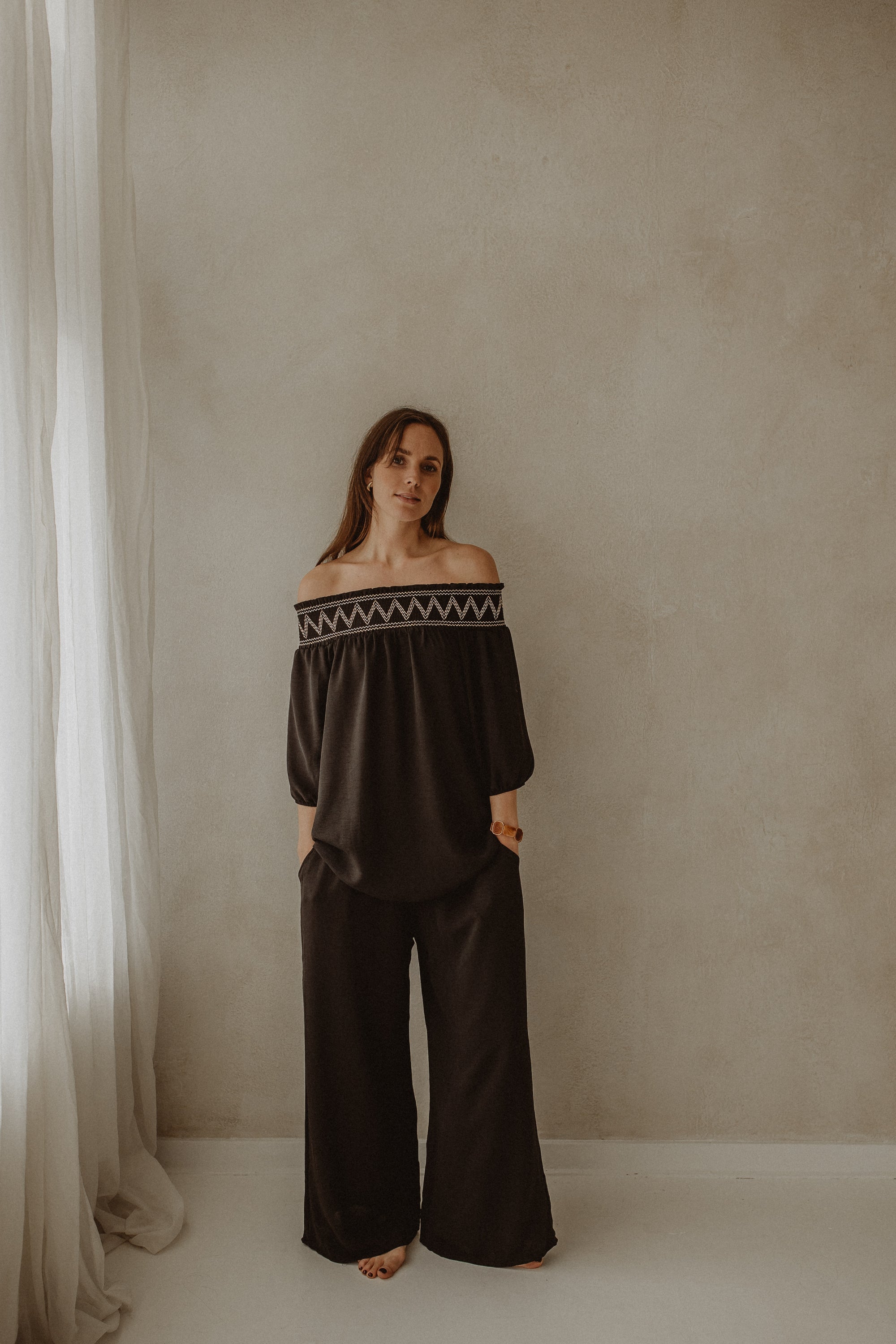 Set  Nika Zwart