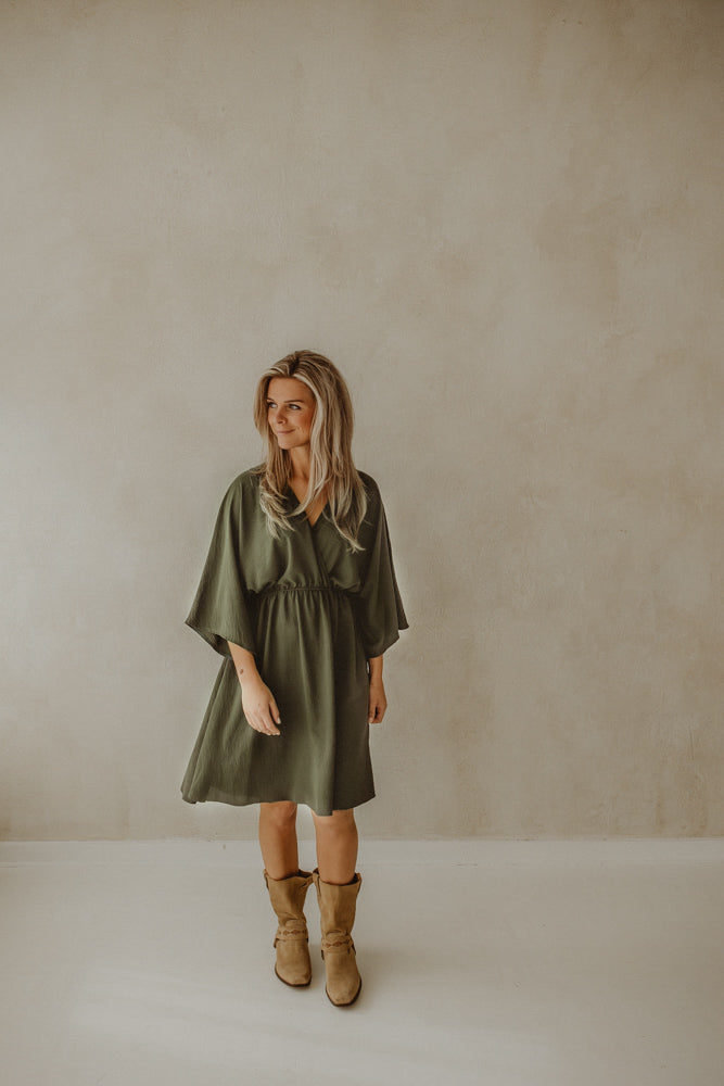STUDIO PIECE ⚡ Kleid Guusje militärgrün