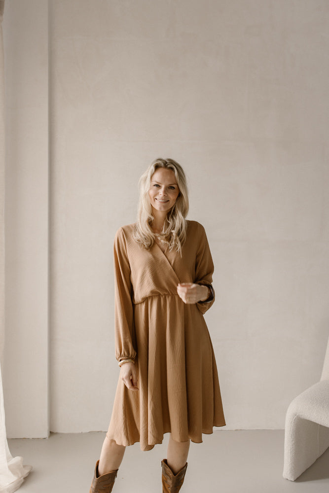 Jurk Keet licht camel