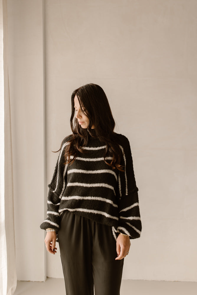 Trui maan stripe  Zwart/Creme