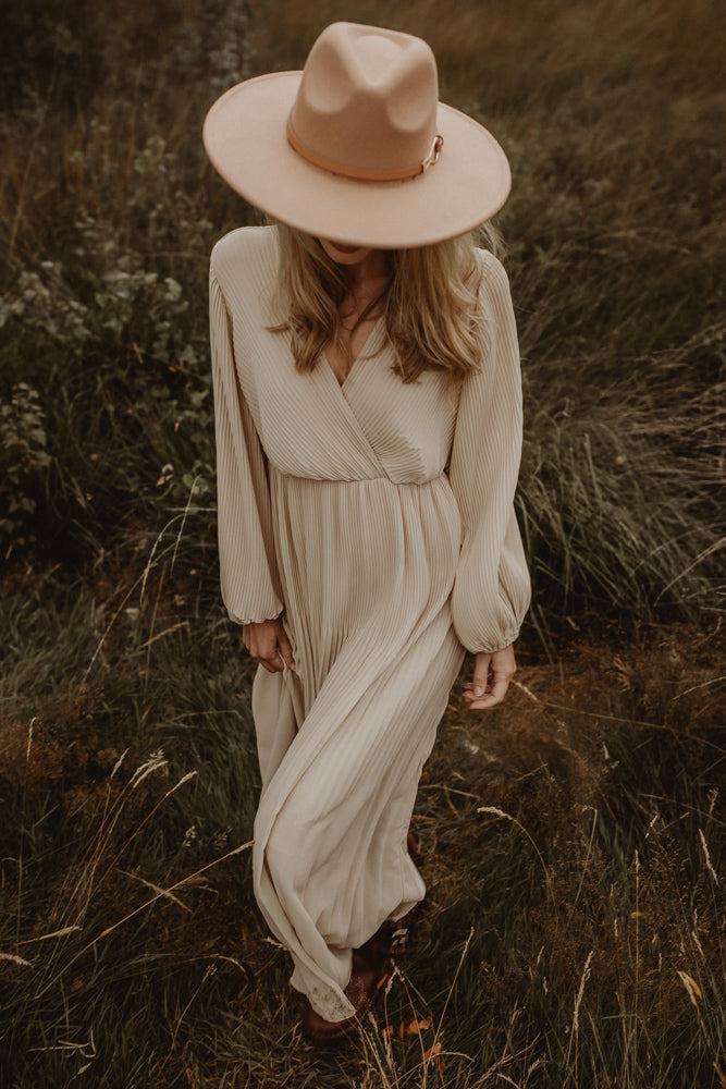 STUDIO PIECE ⚡ Kleid Fem beige
