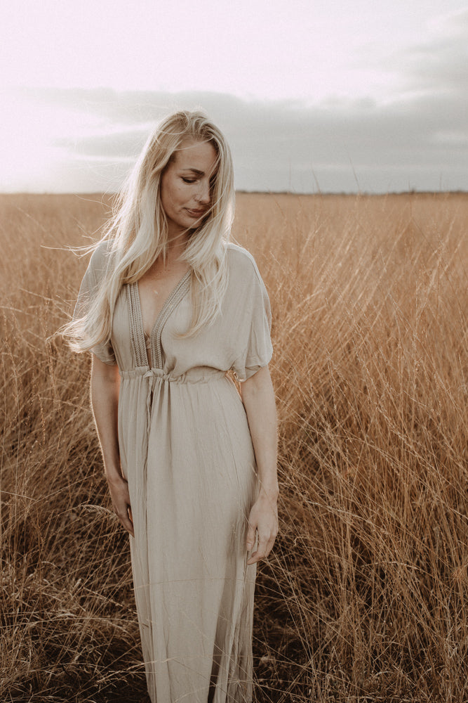 Kaftan light camel
