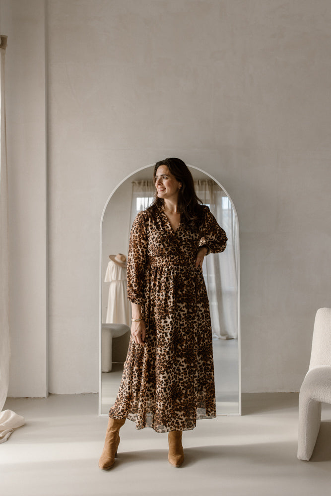 Jurk model Dinja