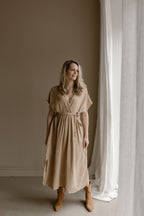 Kleid Nien Hell Camel
