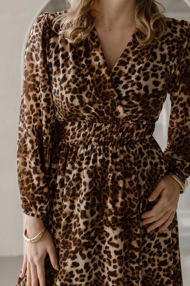 Jurk model Dinja