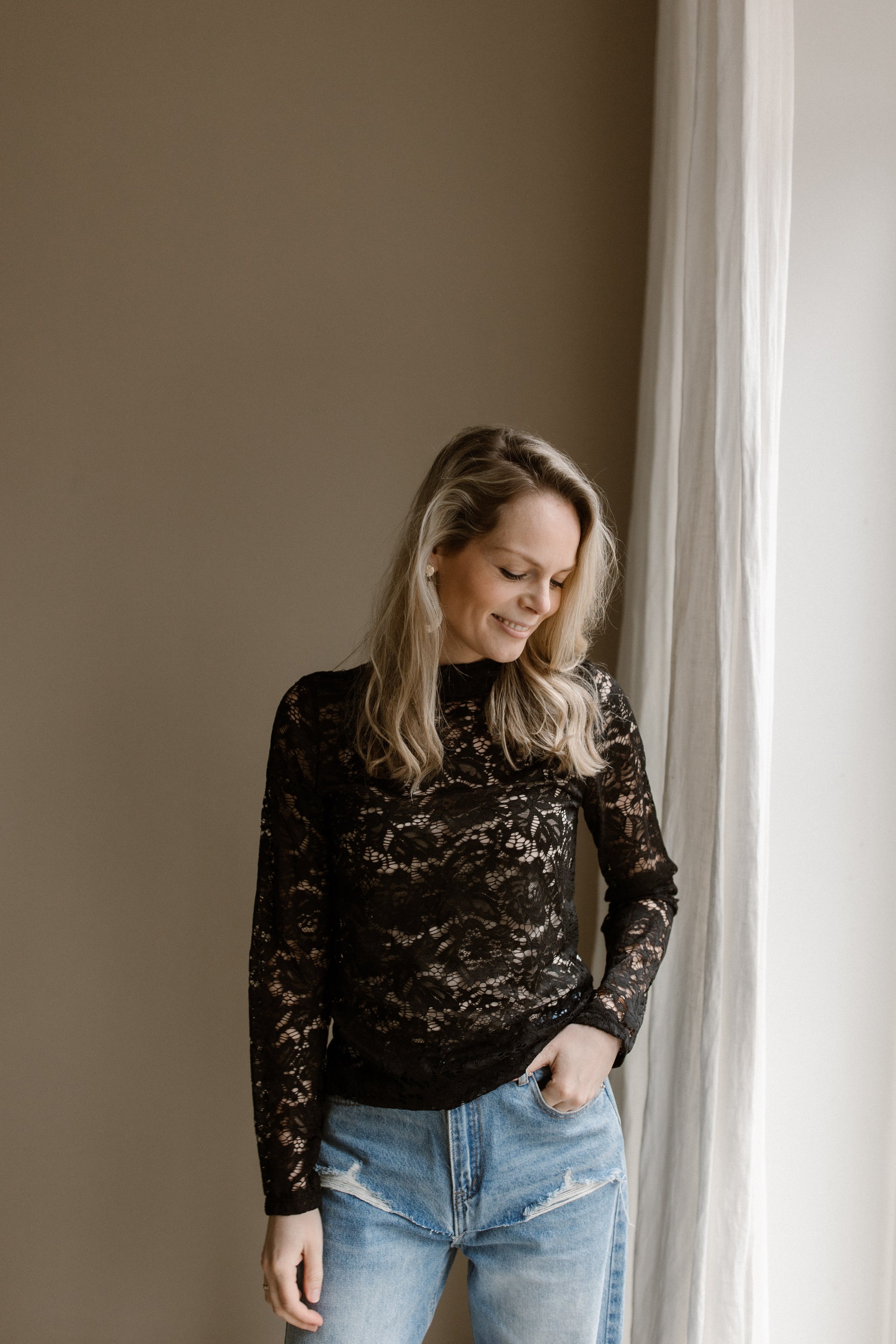 Top Rosa Black