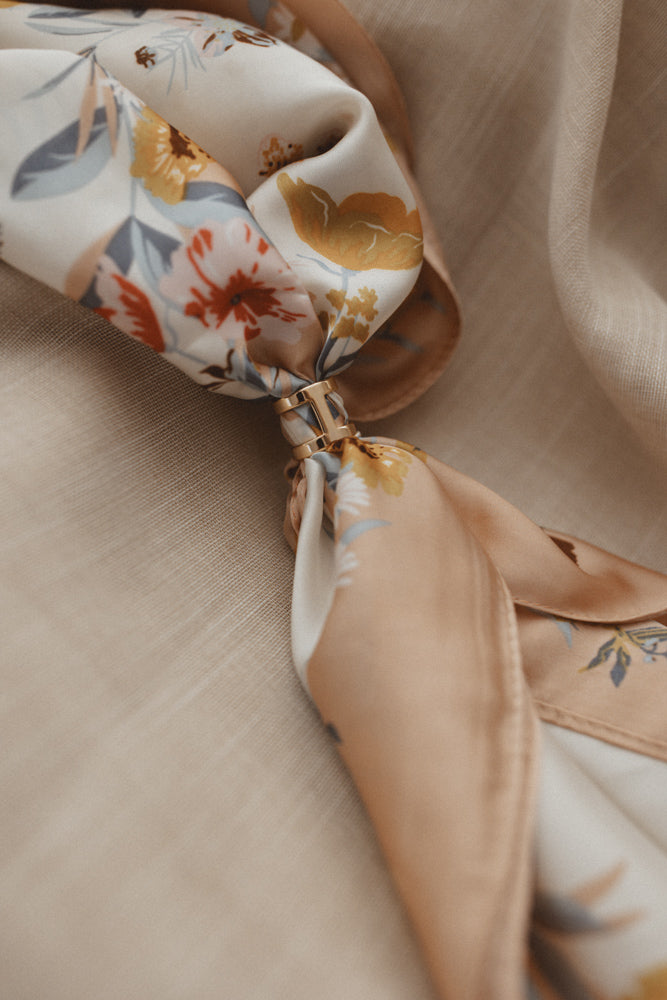 Flower color scarflet
