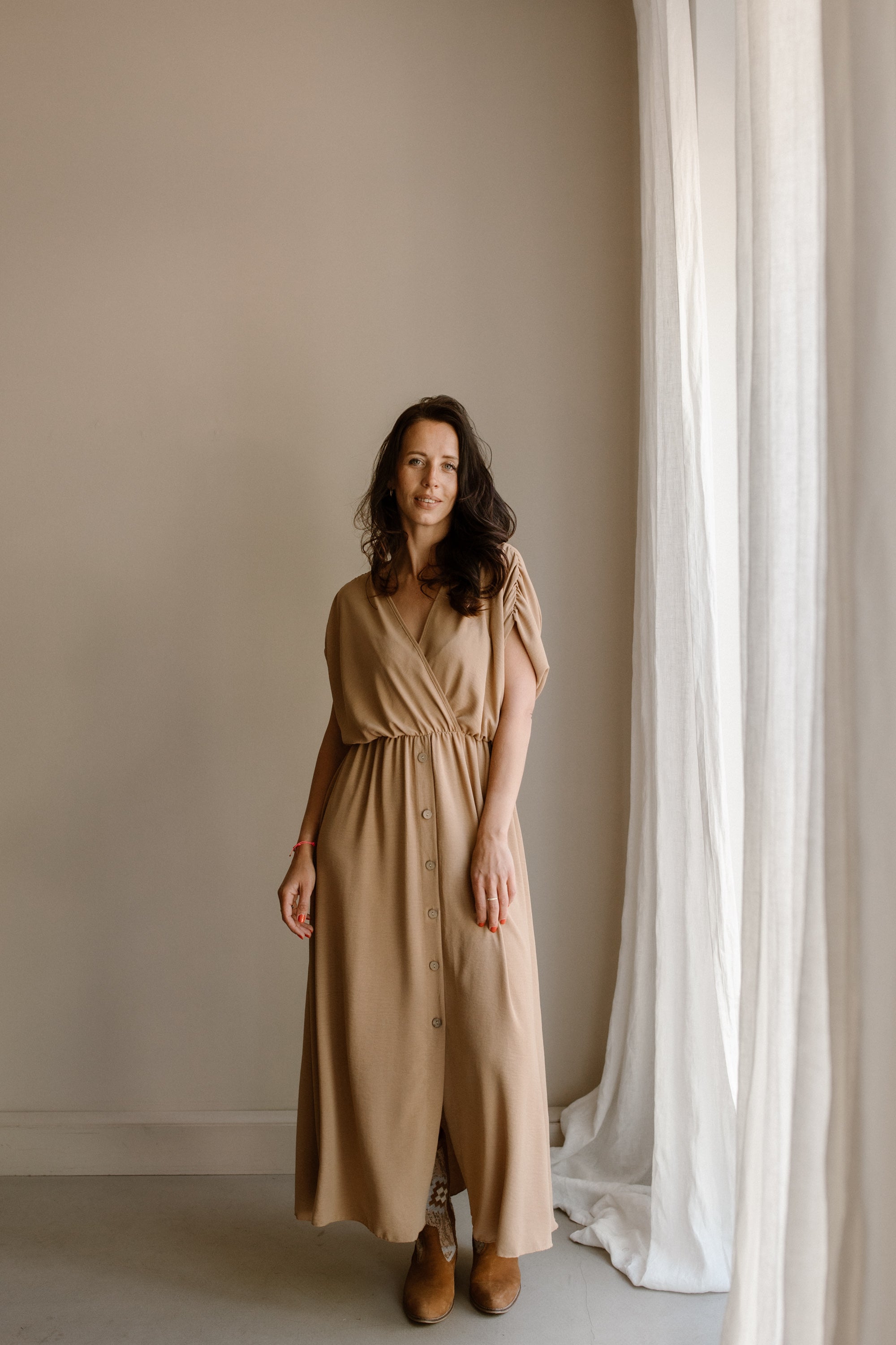 Jurk Marly licht camel