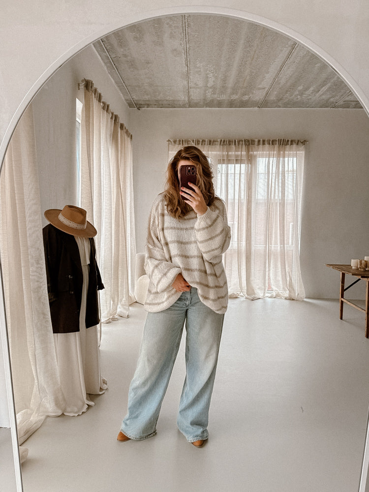 Trui maan stripe Creme/Licht Camel