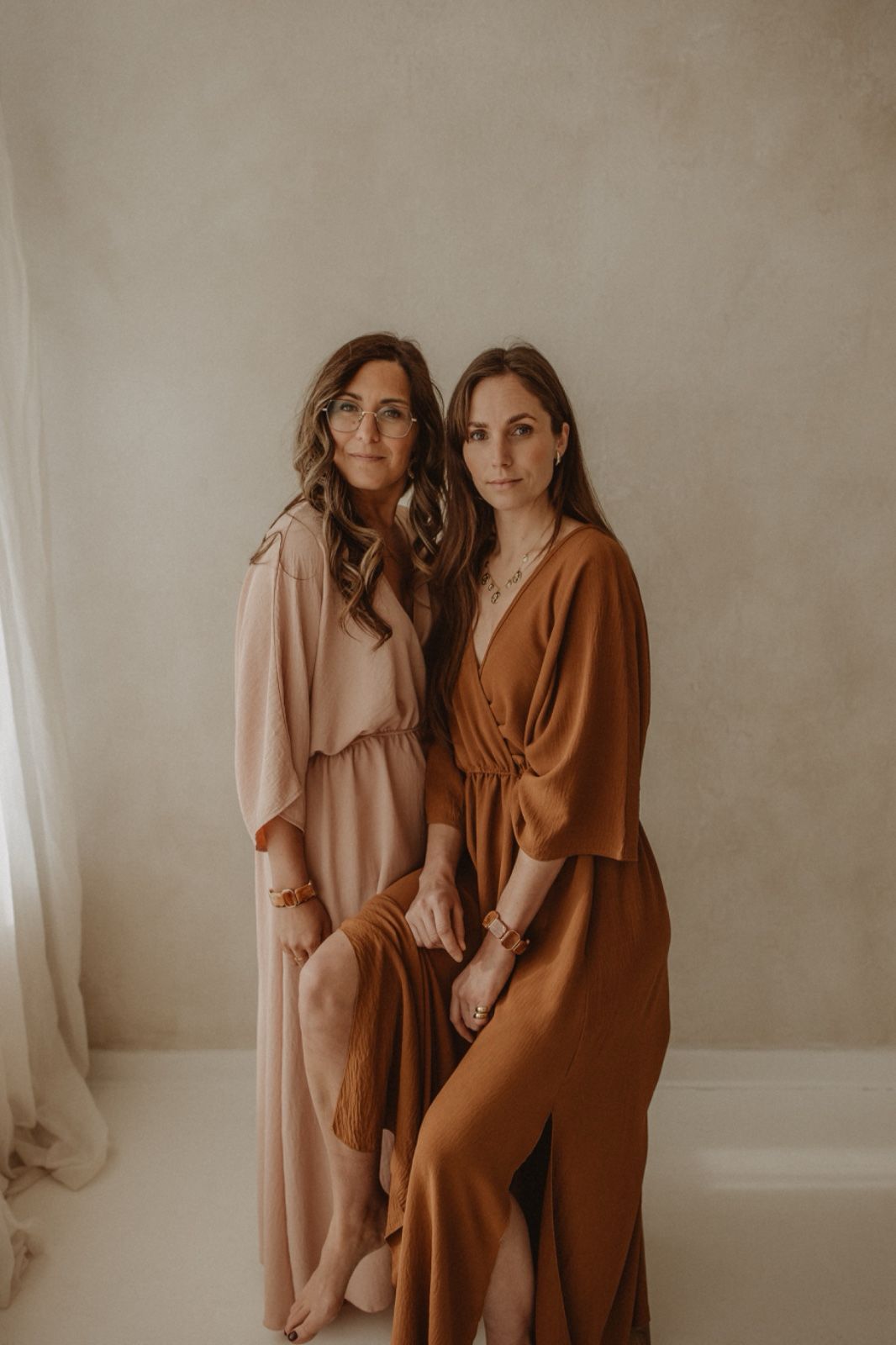 Dress Puck Camel